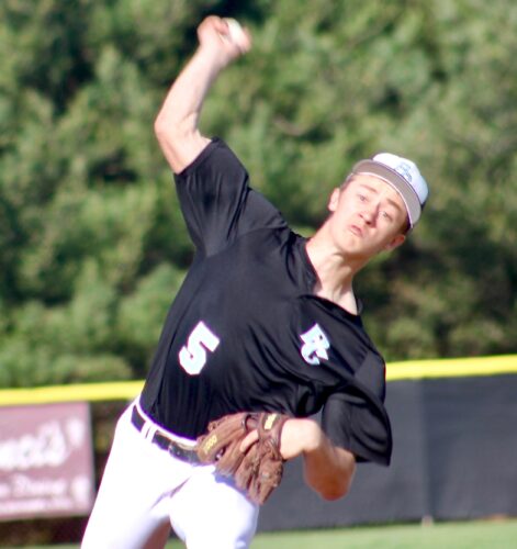 Baseball, softball back at Parkersburg Catholic
